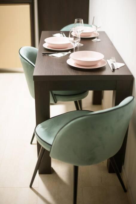 Central Oasis Apartment บูคาเรสต์ ภายนอก รูปภาพ