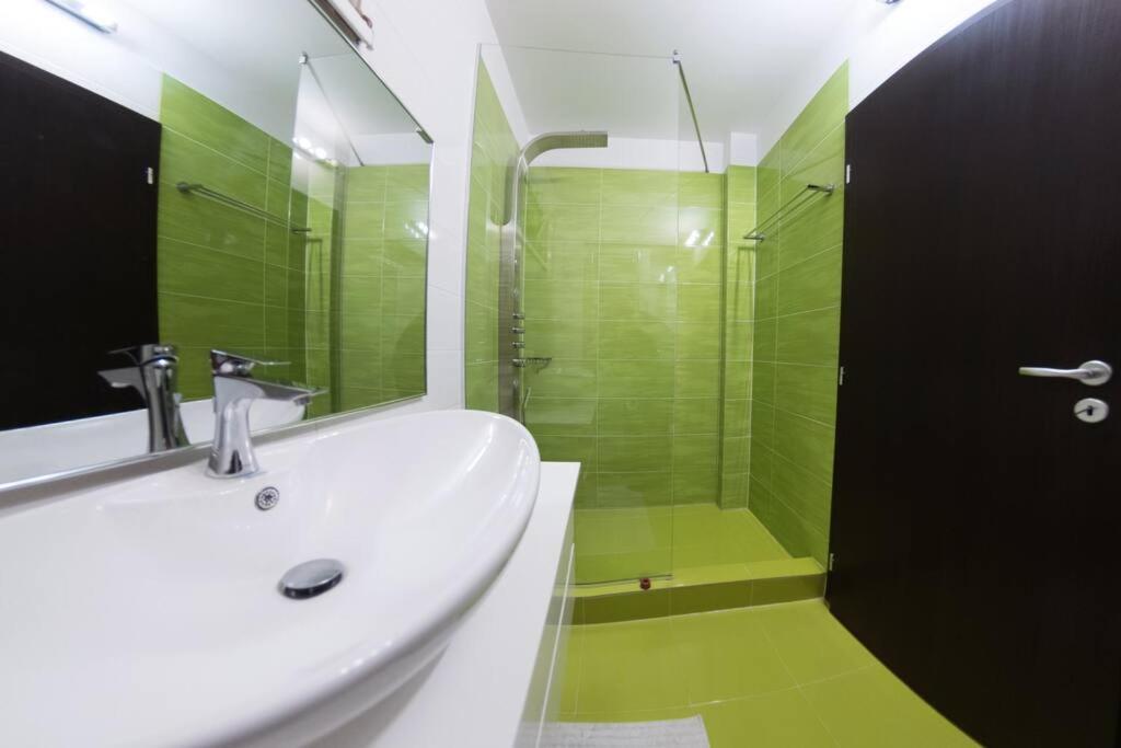 Central Oasis Apartment บูคาเรสต์ ภายนอก รูปภาพ
