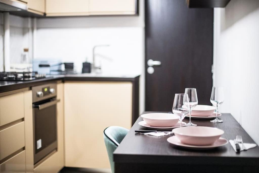 Central Oasis Apartment บูคาเรสต์ ภายนอก รูปภาพ
